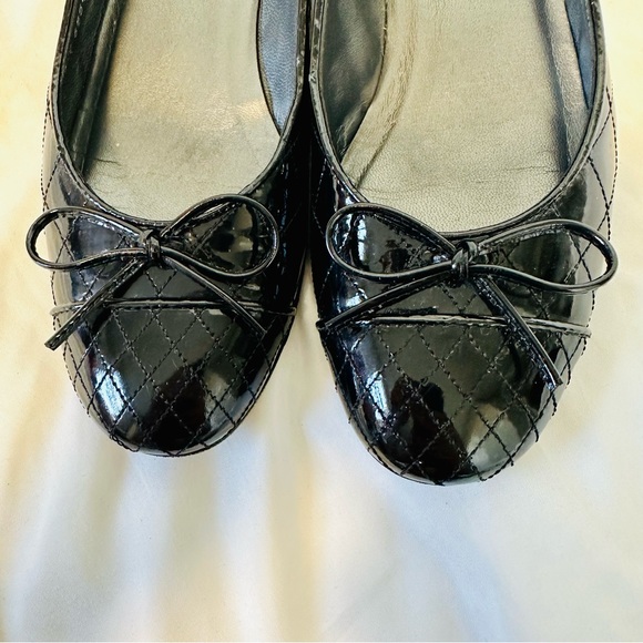 Stuart Weitzman bow quilted patent leather ballerina black flats Quilty - Picture 13 of 15